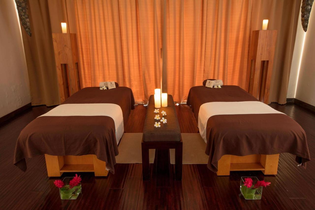 The St. Regis Bora Bora Resort Esterno foto