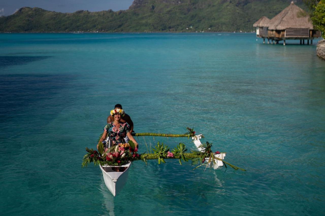 The St. Regis Bora Bora Resort Esterno foto